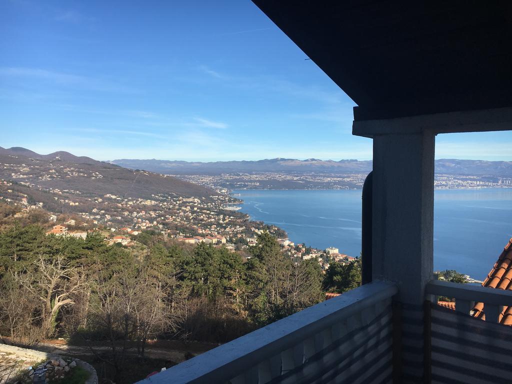 House Anastazia With Spectacular View Villa Lovran Exteriör bild